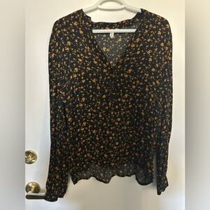 Treasure & Bond Black and Gold Floral Blouse